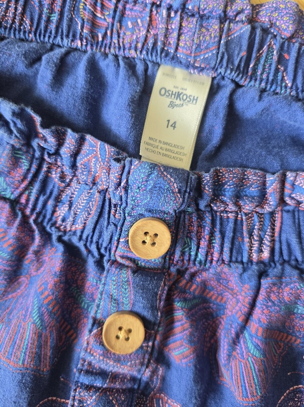 OshKosh B'gosh Navy Blue and Pink Butterfly Print Shorts - Picture 7 of 7